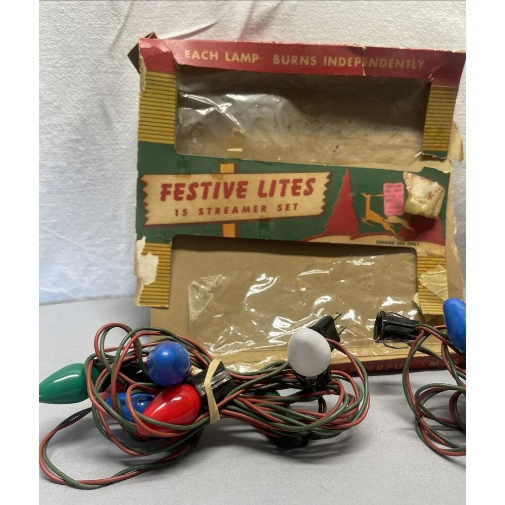 Vintage lot 4 Four Strands Christmas Lights C-9 2 - 15 bulb 2- 7 Bulbs Working